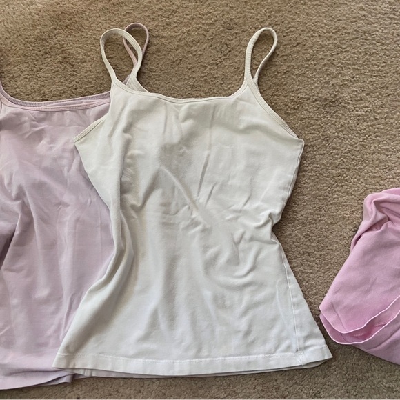 Y2K Moda International Tank Tops - Picture 3 of 6